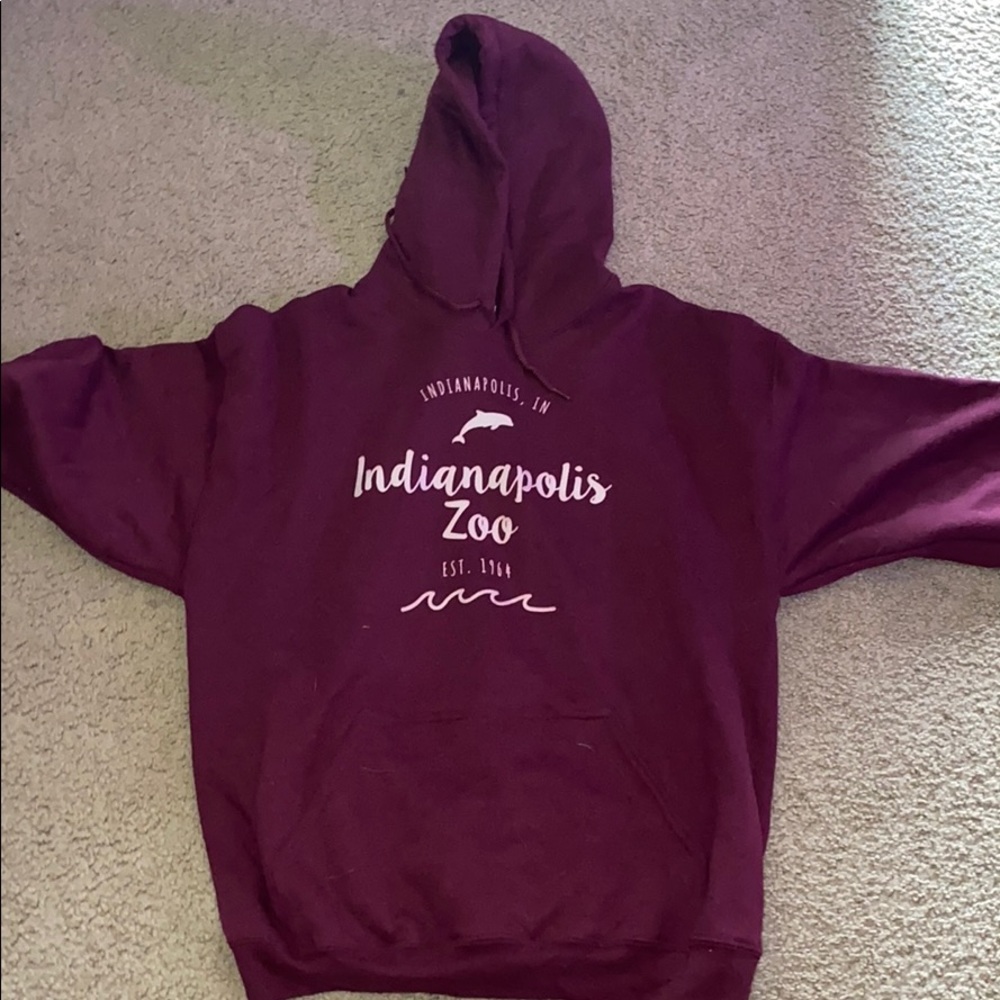 Indiana zoo sweatshirt 🍉3 for $10
